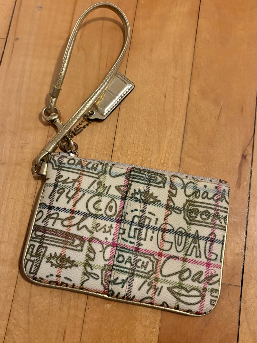 Rare Y2K Coach Wristlet